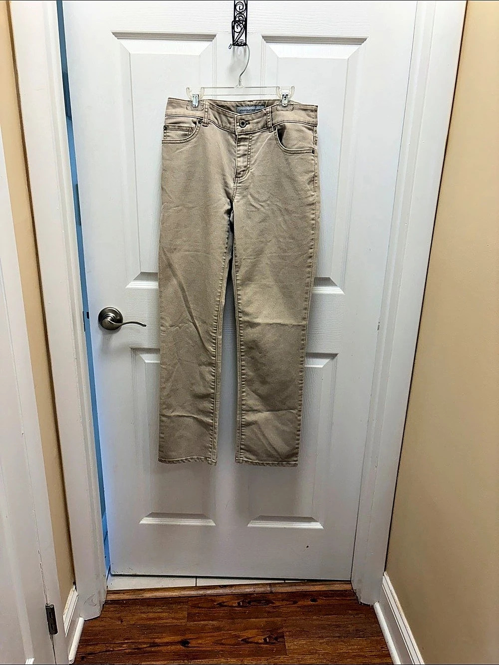 Chico's Ultimate Fit Slim Leg Slim Leg Pants Beige Size 0 Short